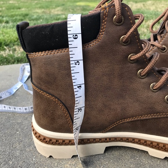 Men’s Brown Boots - Picture 7 of 7